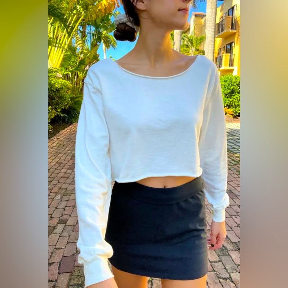 Brandy Melville Estelle Cropped Long Sleeve Cotton Shirt | White